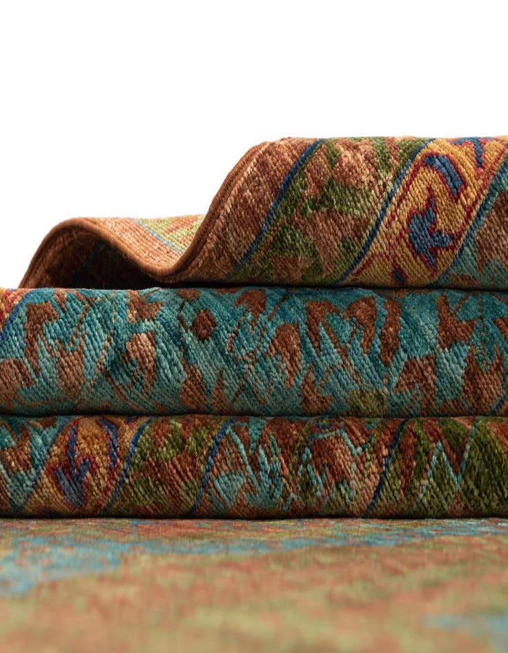 Detail image of  8' x 9' 11 Amina Rug