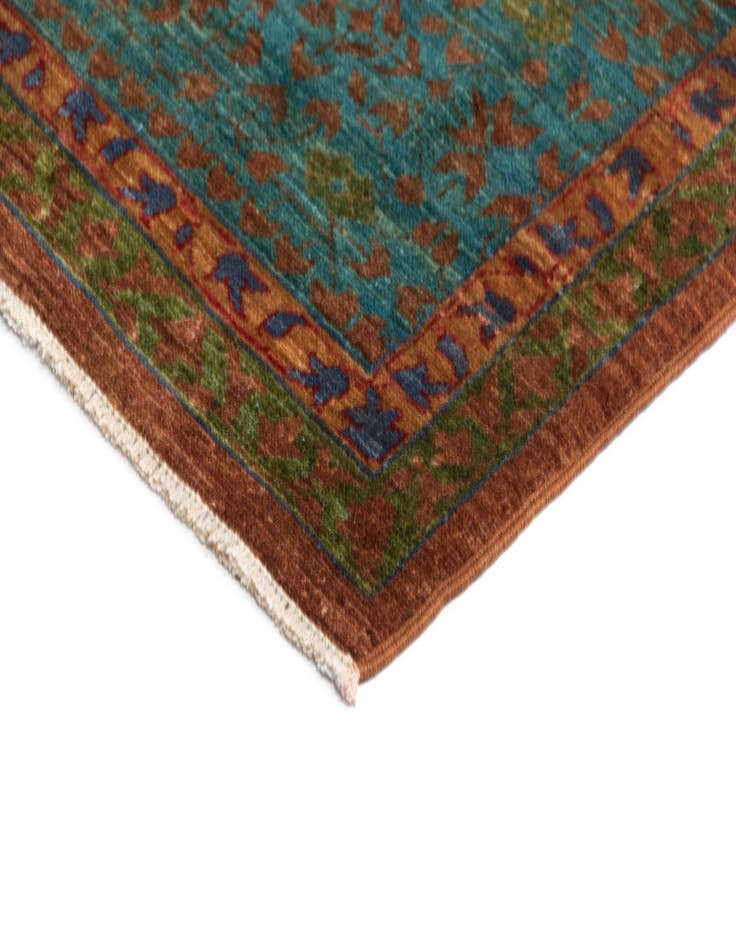 Detail image of  8' x 9' 11 Amina Rug