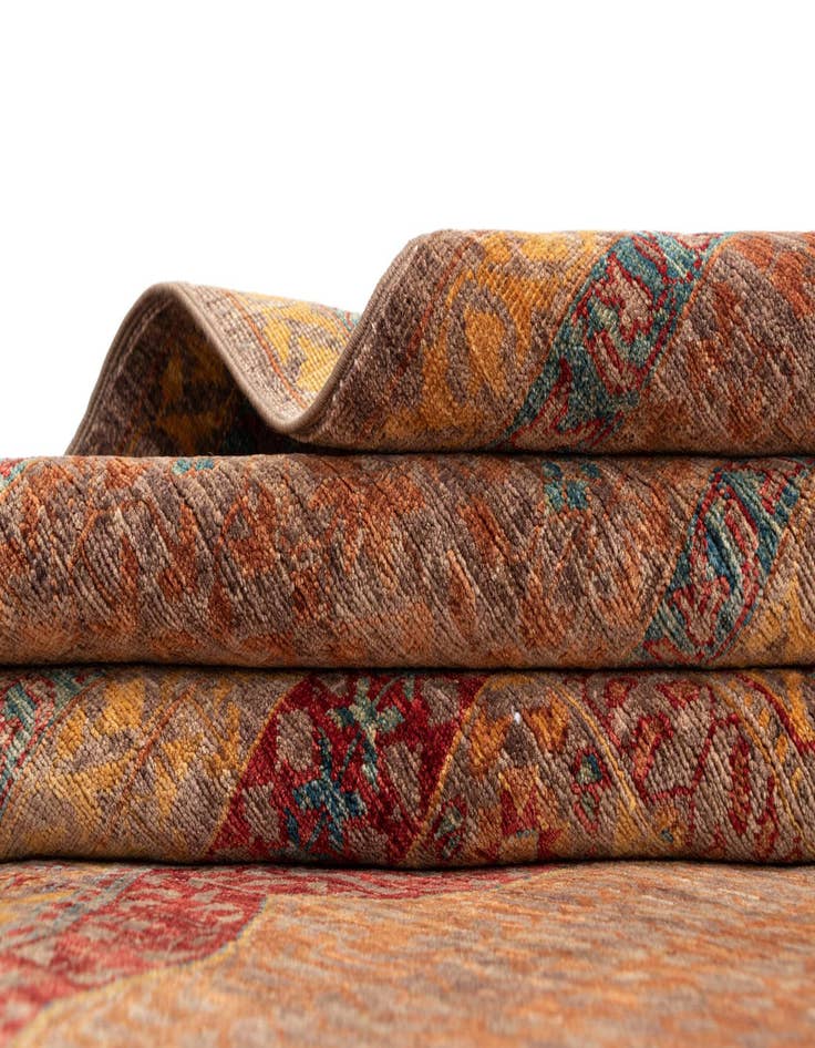 Detail image of  8' 2 x 10' 1 Amina Wool Rug