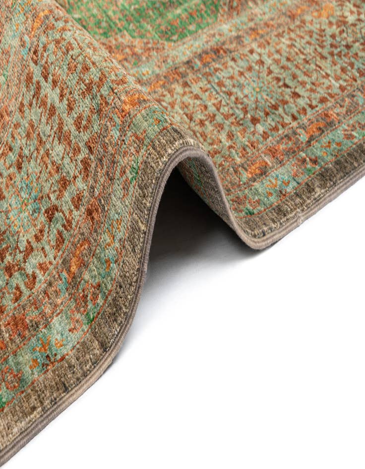 Detail image of  6' 9 x 9' 11 Amina Rug