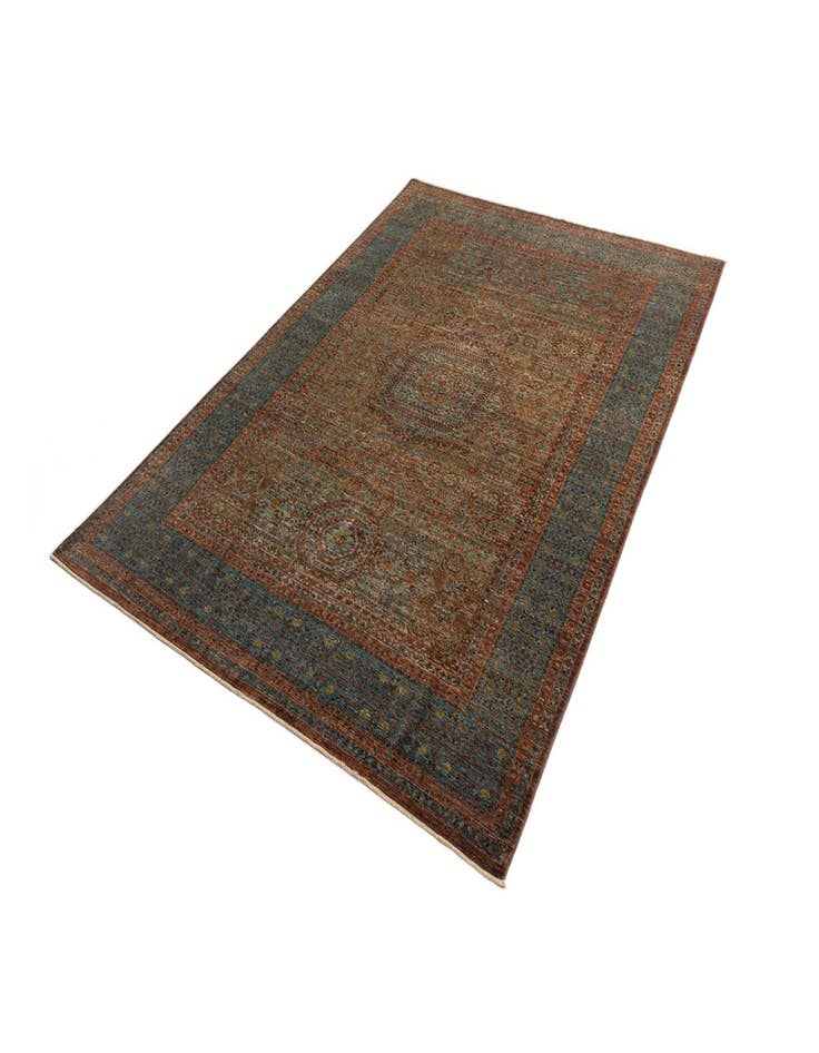 Detail image of  6' 11 x 9' 8 Amina Rug