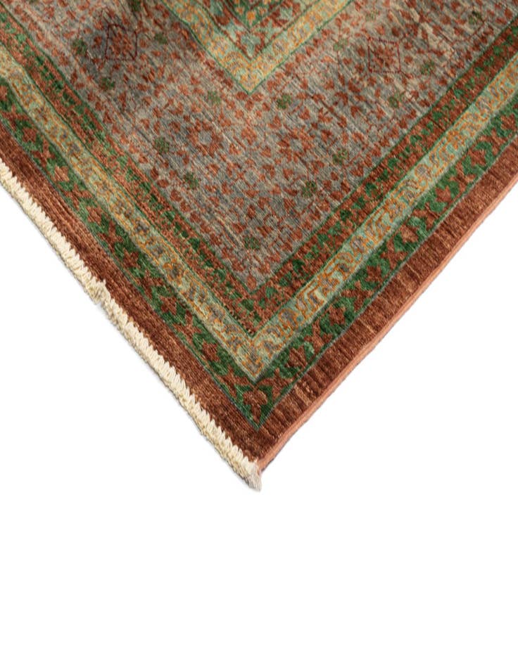 Detail image of  6' 11 x 9' 11 Amina Wool Rug