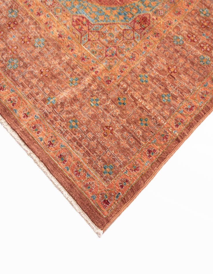 Detail image of  8' 2 x 10' 1 Amina Wool Rug