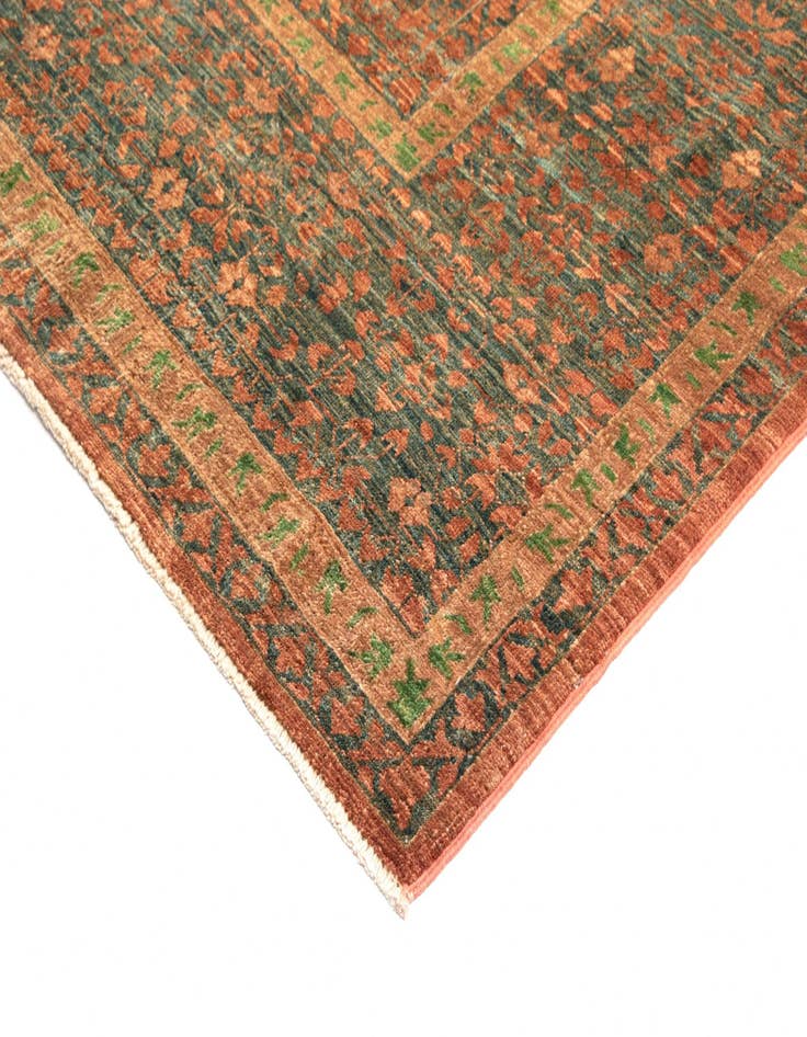 Detail image of  8' x 9' 10 Amina Wool Rug