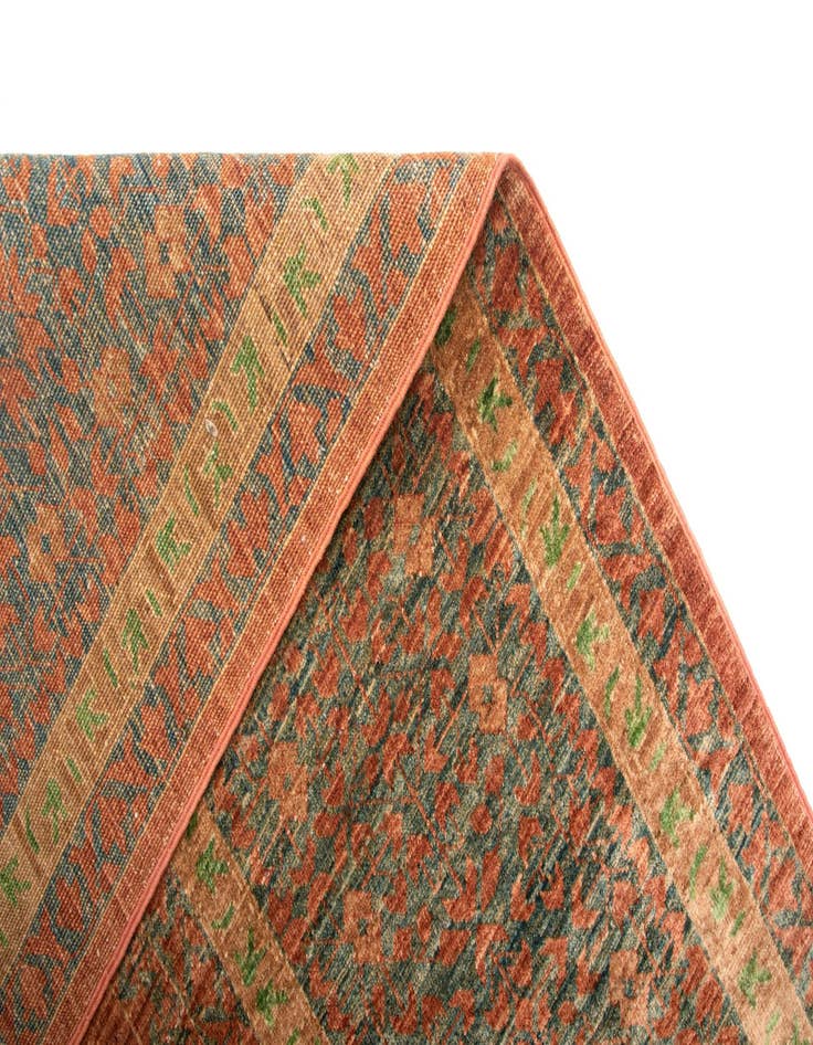 Detail image of  8' x 9' 10 Amina Wool Rug