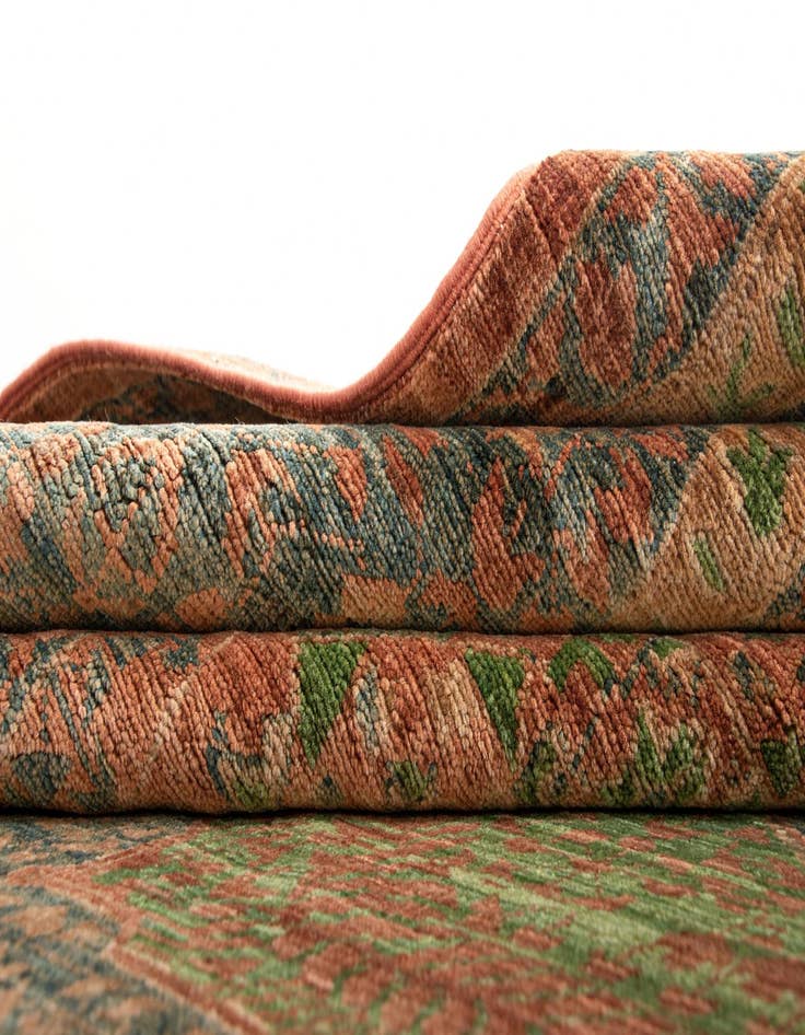 Detail image of  8' x 9' 10 Amina Wool Rug