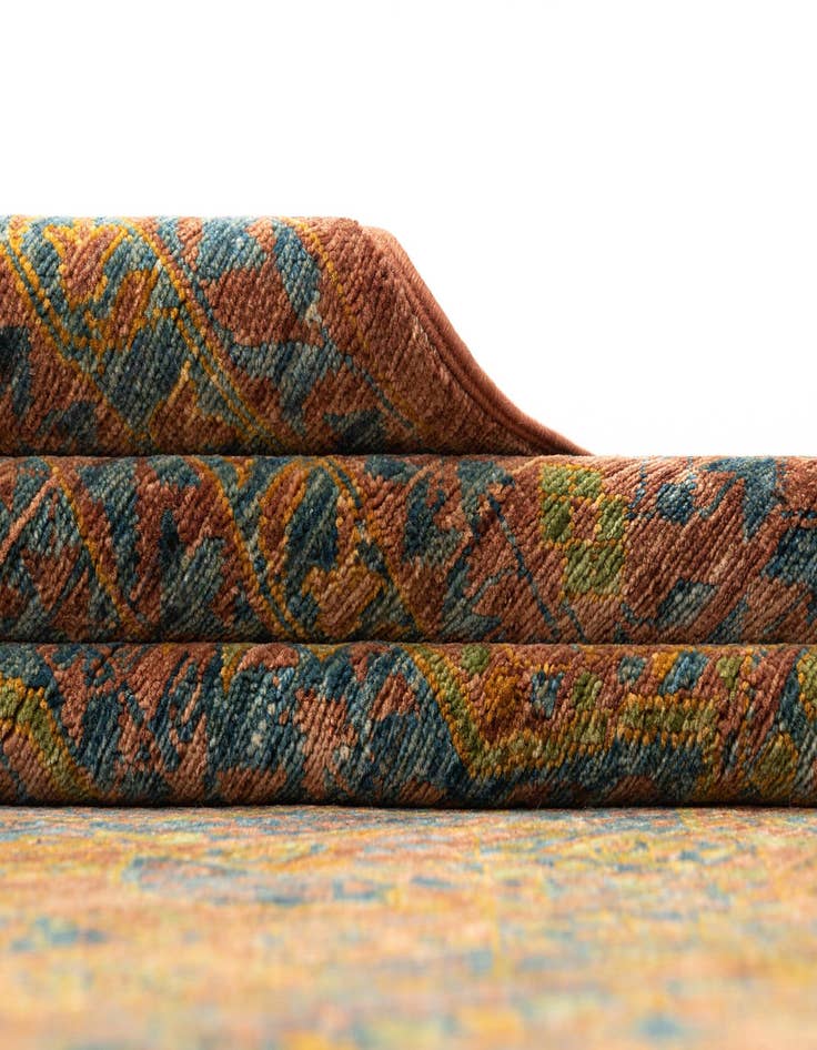 Detail image of  8' 1 x 11' 3 Amina Wool Rug