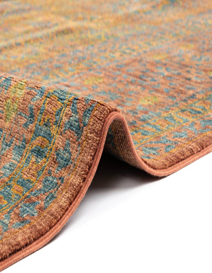 Detail image of  8' 1 x 11' 3 Amina Wool Rug