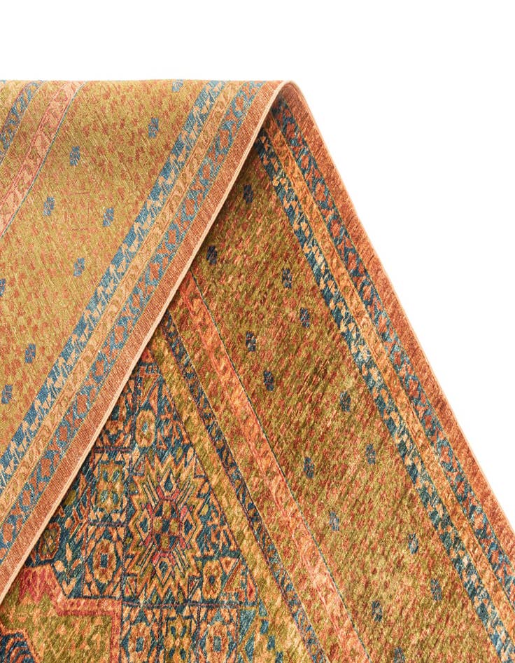 Detail image of  8' 1 x 9' 8  Hand Knotted Amina Rug