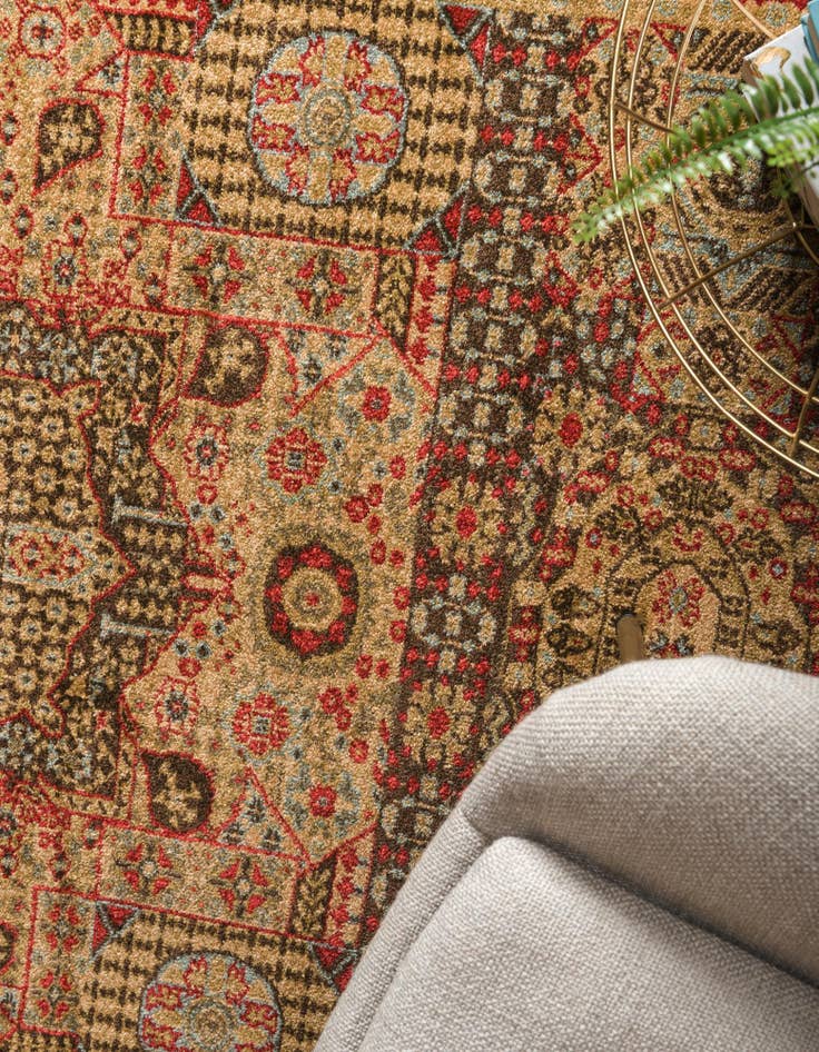 Detail image of  5' x 8' Amina Rug
