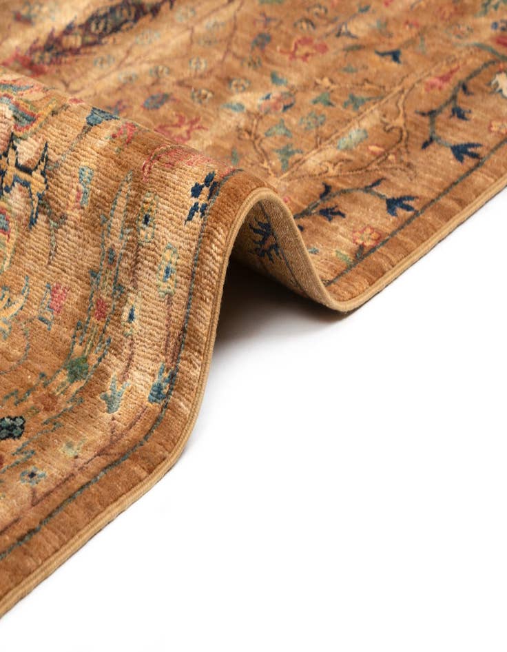 Detail image of  8' 1 x 10'  Hand Knotted Ariana Rug