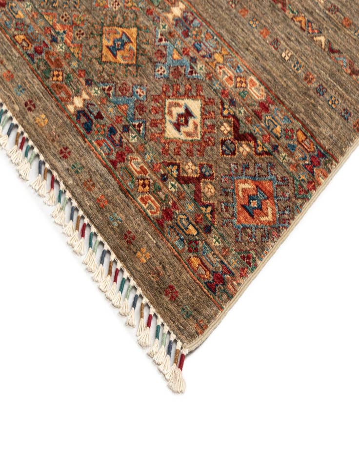 Detail image of  5' 7 x 7' 10 Ariana Ziegler Wool Rug