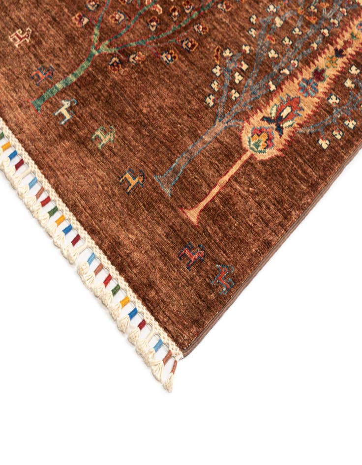 Detail image of  5' 7 x 7' 10 Ariana Ziegler Wool Rug