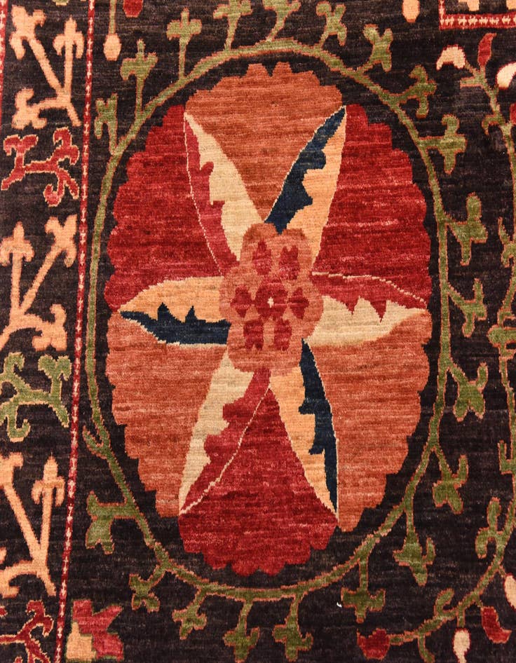 Detail image of  8' 1 x 9' 9  Hand Knotted Ariana Ziegler Rug