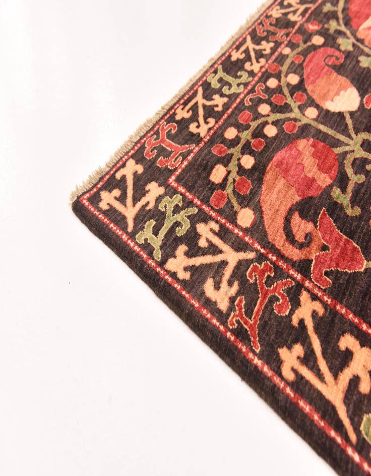 Detail image of  8' 1 x 9' 9  Hand Knotted Ariana Ziegler Rug