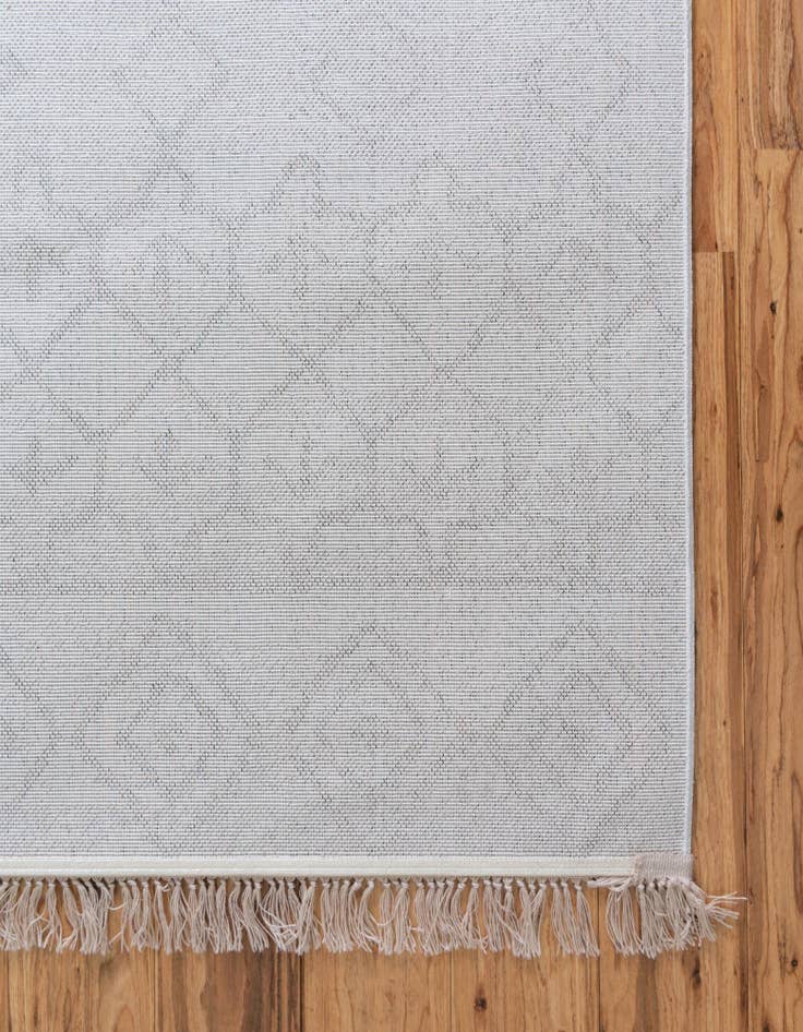 Detail image of 8' 2 x 10' 2 Artemis Rug