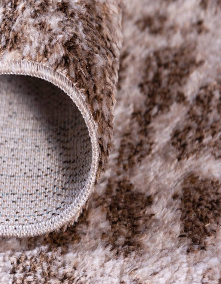 Detail image of  2' 4 x 3' 3 Artemis Rug