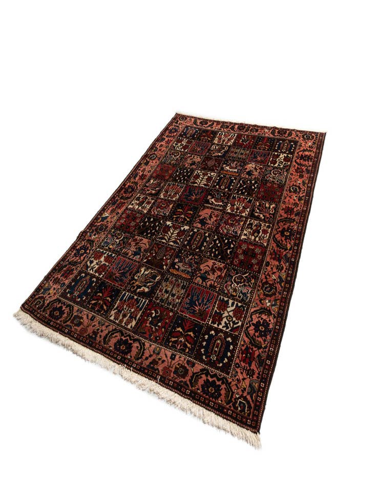 Detail image of  7' 3 x 9' 9 Bachtiar Wool Rug