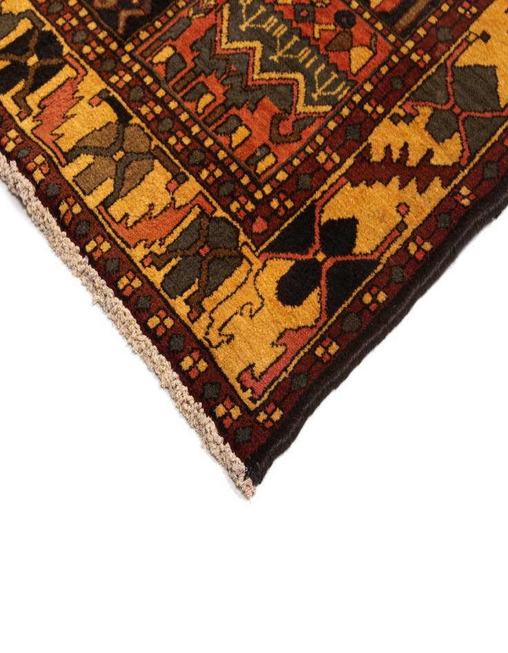 Detail image of  6' 9 x 9' 6 Bachtiar Wool Rug