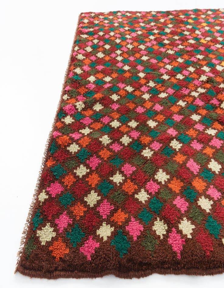 Detail image of  4' 10 x 6' 8  Hand Knotted Balouch Wool Rug