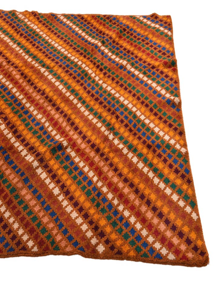 Detail image of  5' 6 x 8'  Hand Knotted Balouch Wool Rug