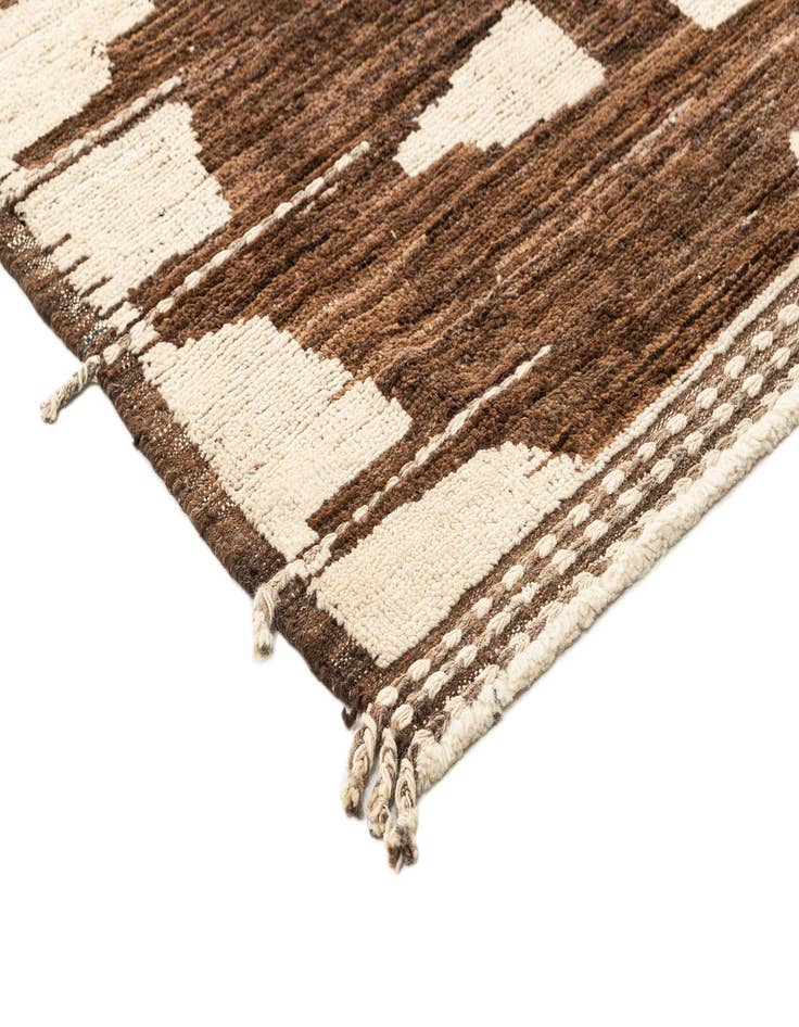 Detail image of  9' 3 x 11' 3  Hand Knotted Beni Marok Rug