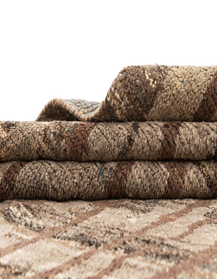 Detail image of  9' x 11' 11  Hand Knotted Beni Marok Rug