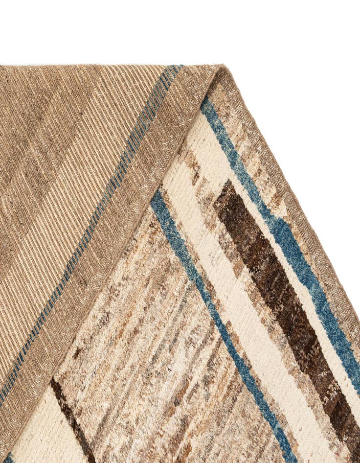 Detail image of  9' 1 x 12' 2  Hand Knotted Beni Marok Rug