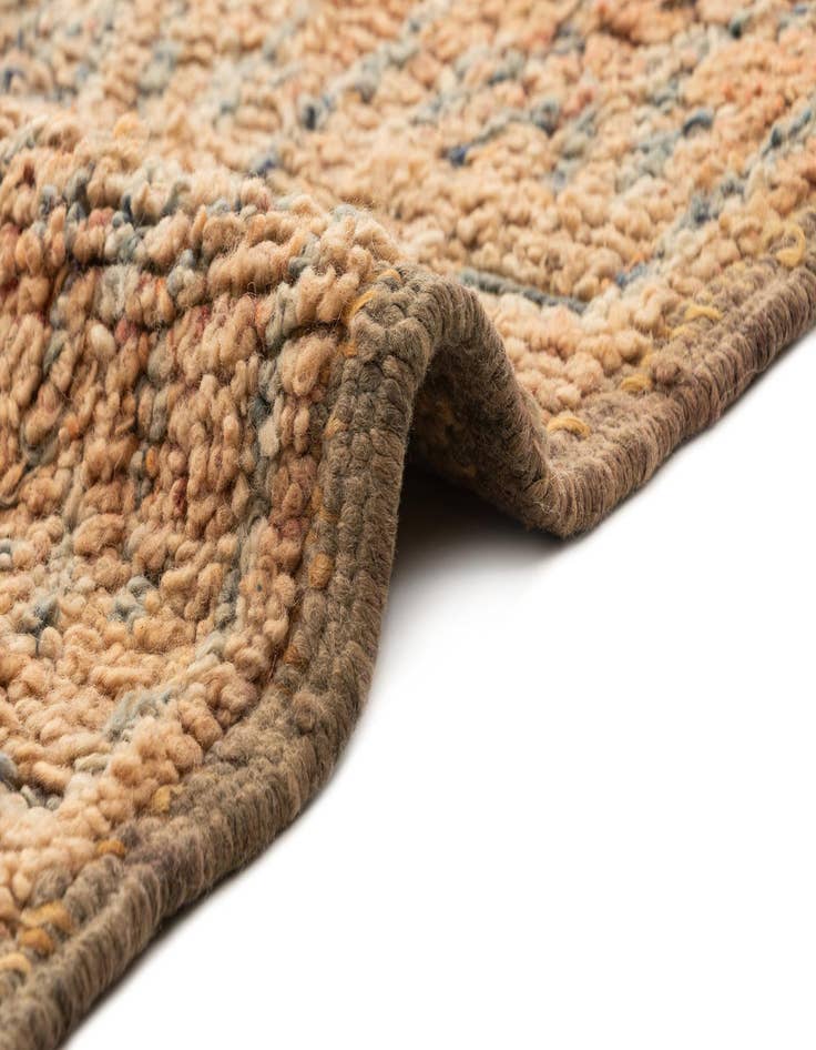 Detail image of  6' 6 x 8' 9 Berber Rug