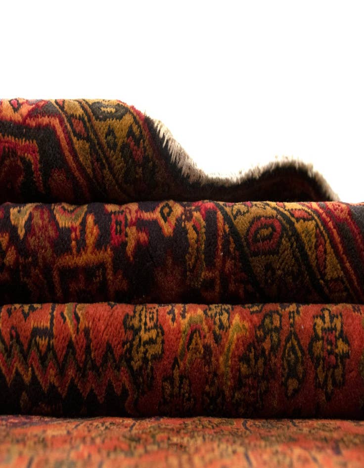 Detail image of  6' 8 x 9' 8  Hand Knotted Bidjar Persian Wool Rug