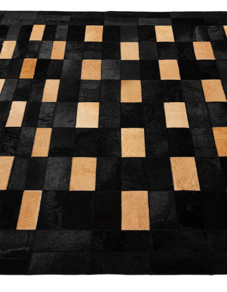 Detail image of  5' x 7' 11 Cowhide - Patchwork Rug