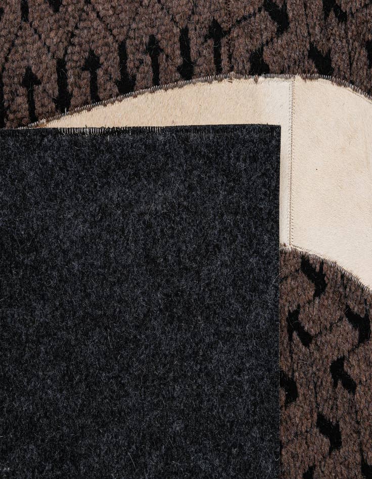 Detail image of  5' x 8' 1 Cowhide - Patchwork Rug