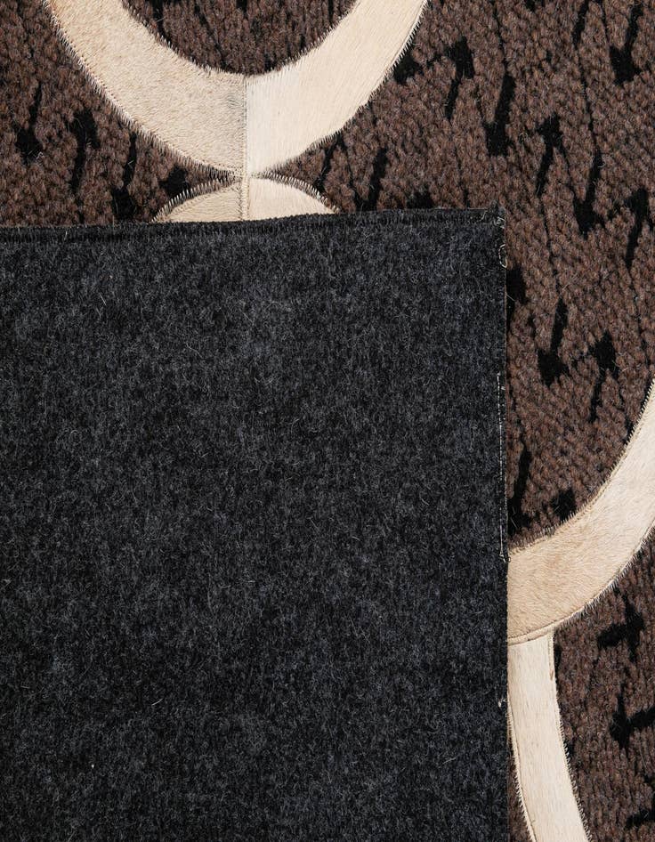 Detail image of  5' x 8' Cowhide - Patchwork Rug