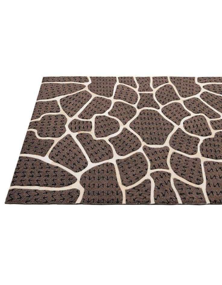 Detail image of  5' 2 x 8' Cowhide - Patchwork Rug