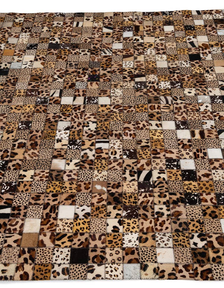 Detail image of  5' 1 x 8' Cowhide Leather Rug