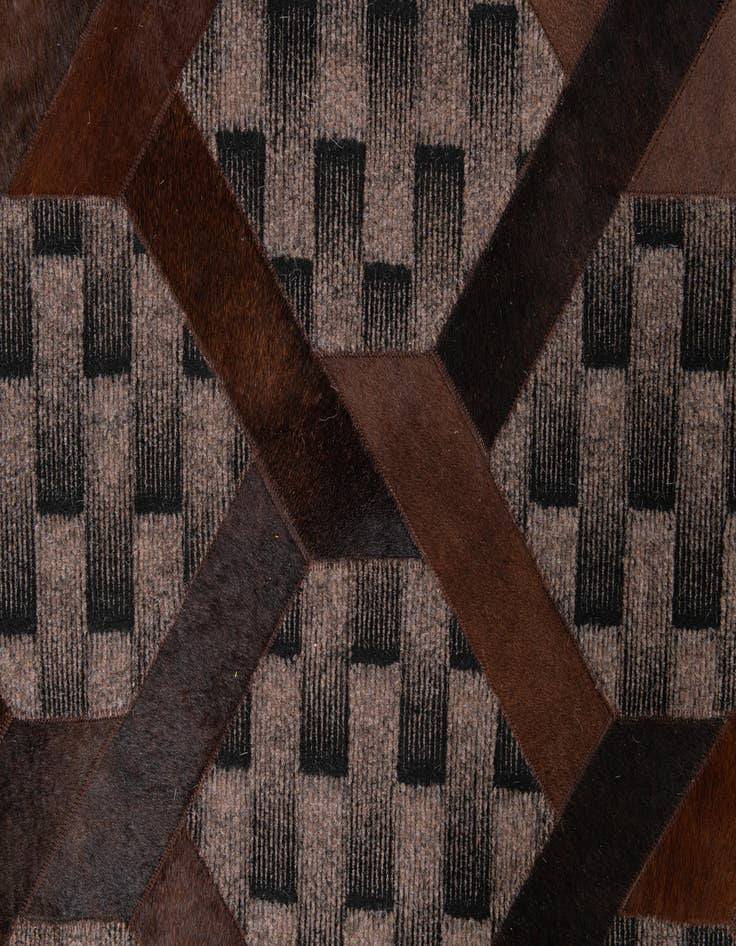 Detail image of  5' 1 x 8' Cowhide Leather Rug