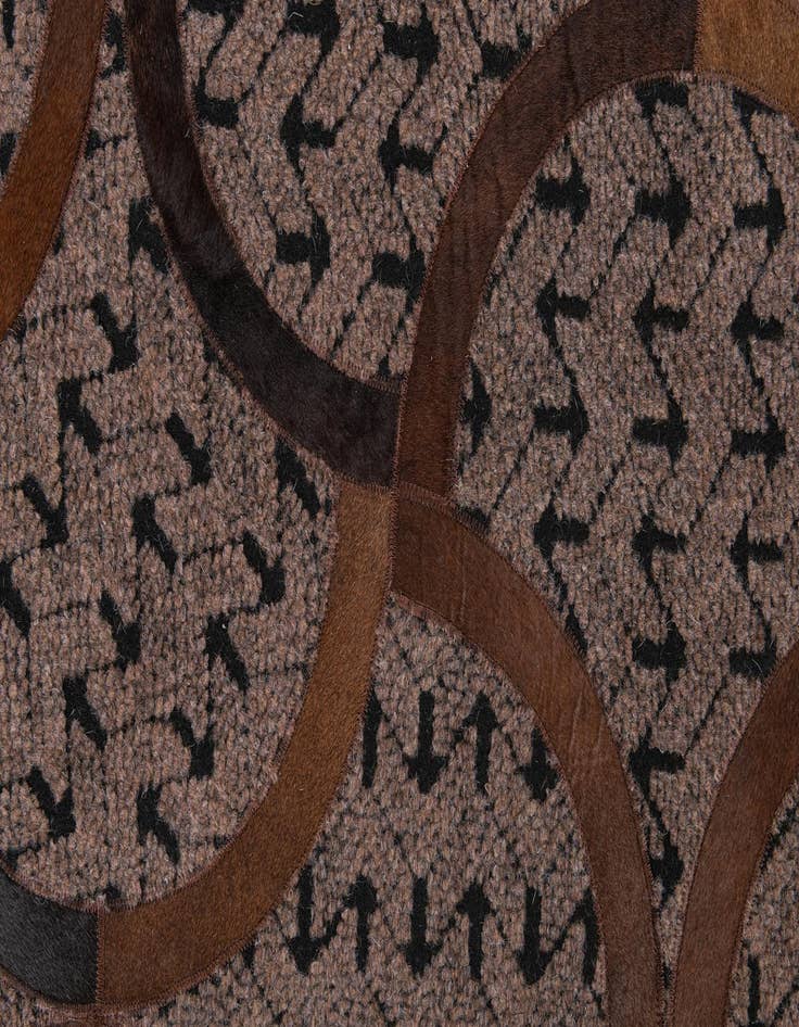Detail image of  4' 10 x 8' Cowhide Leather Rug