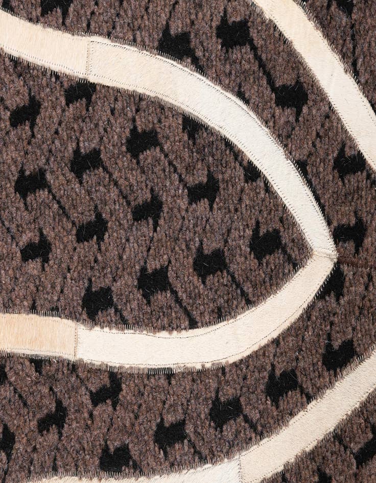 Detail image of  5' 2 x 8' Cowhide Leather Rug