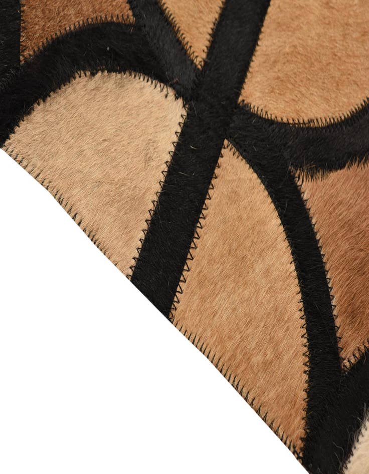 Detail image of  5' x 7' 10 Cowhide Rug