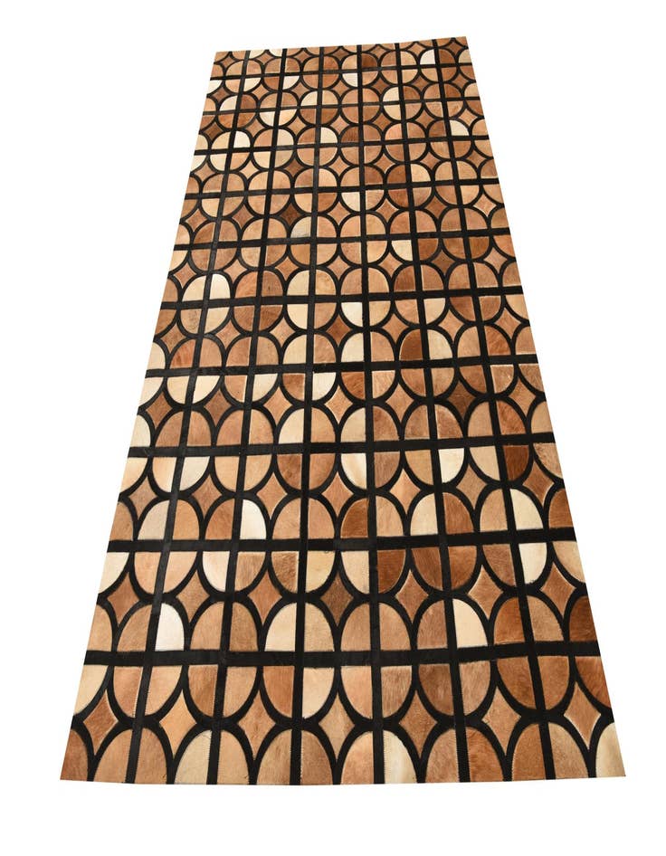 Detail image of  5' x 7' 10 Cowhide Rug