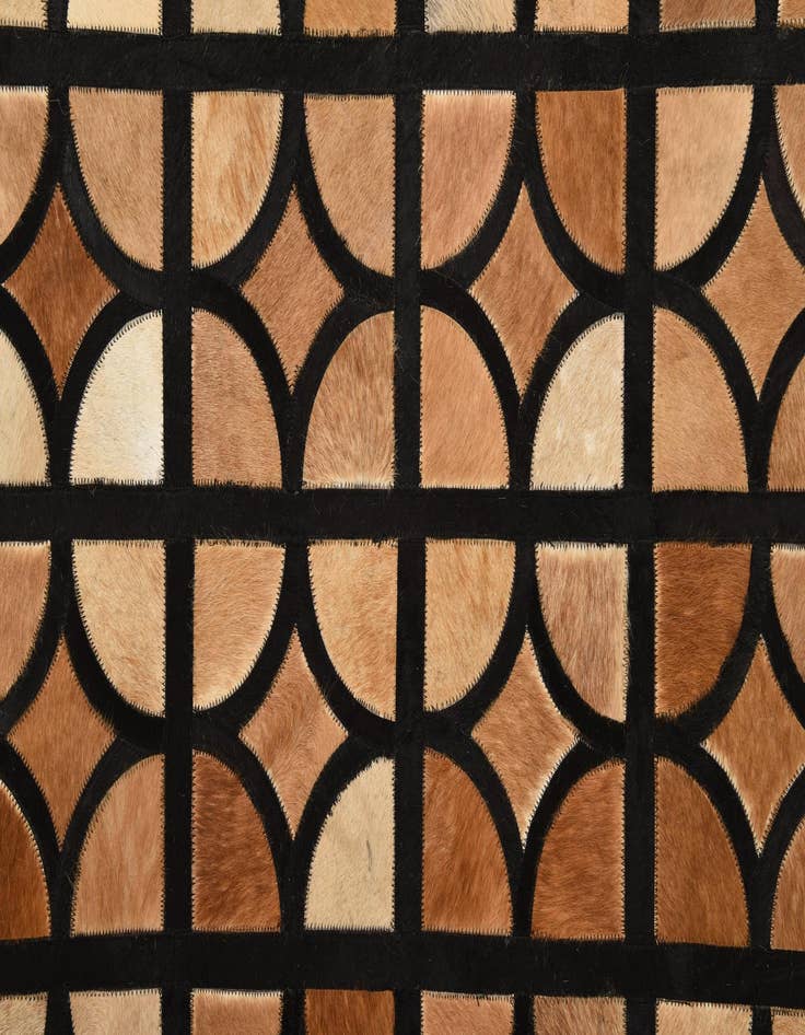 Detail image of  5' x 7' 10 Cowhide Rug