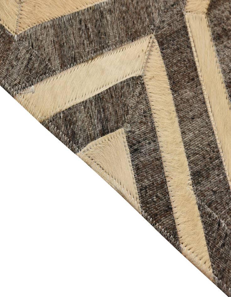 Detail image of  5' x 7' 8 Cowhide Rug