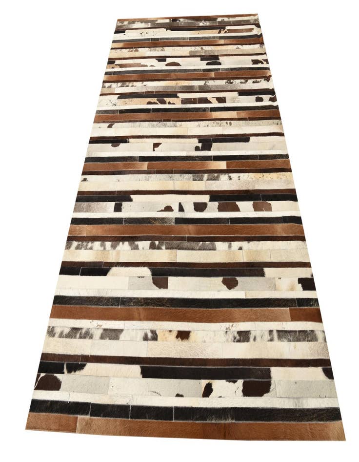 Detail image of  5' 2 x 8' Cowhide Rug