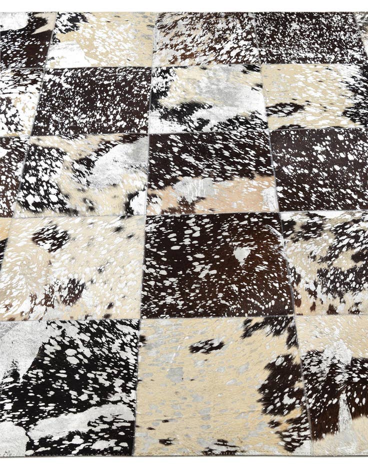 Detail image of  5' x 7' 10 Cowhide Rug