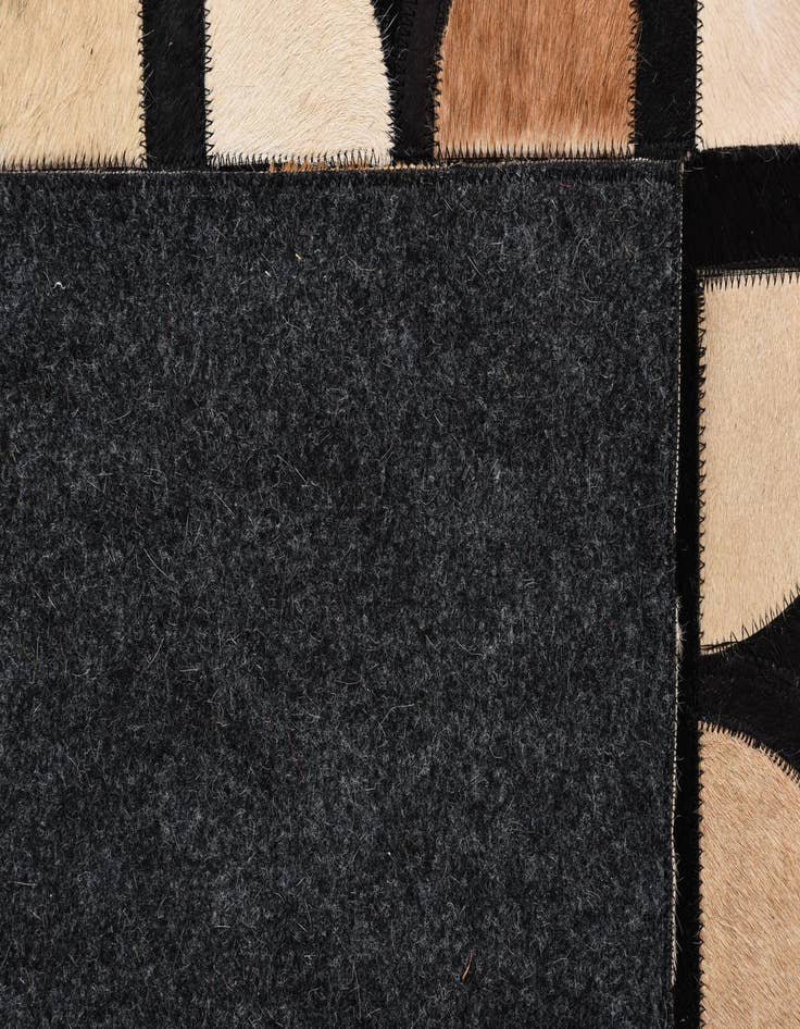 Detail image of  5' x 7' 10 Cowhide Rug