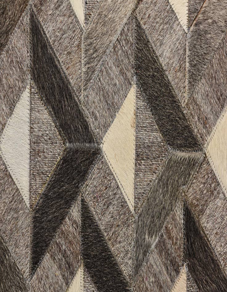 Detail image of  5' x 7' 10 Cowhide Rug