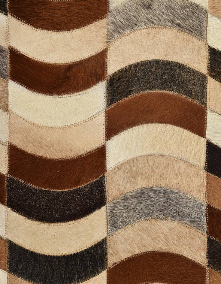 Detail image of  5' x 7' 8 Cowhide Rug