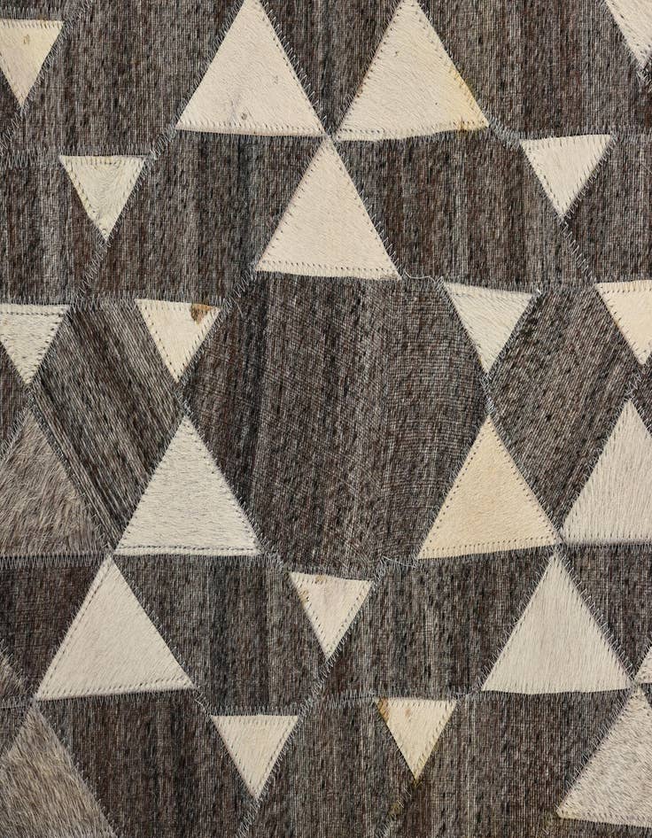 Detail image of  5' x 7' 10 Cowhide Rug
