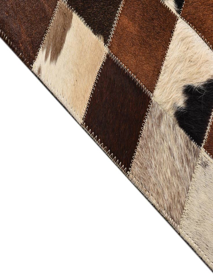 Detail image of  5' x 7' 10 Cowhide Rug