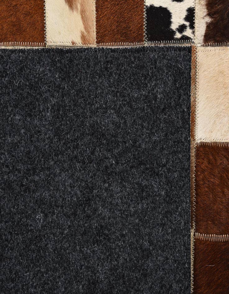 Detail image of  5' x 7' 10 Cowhide Rug